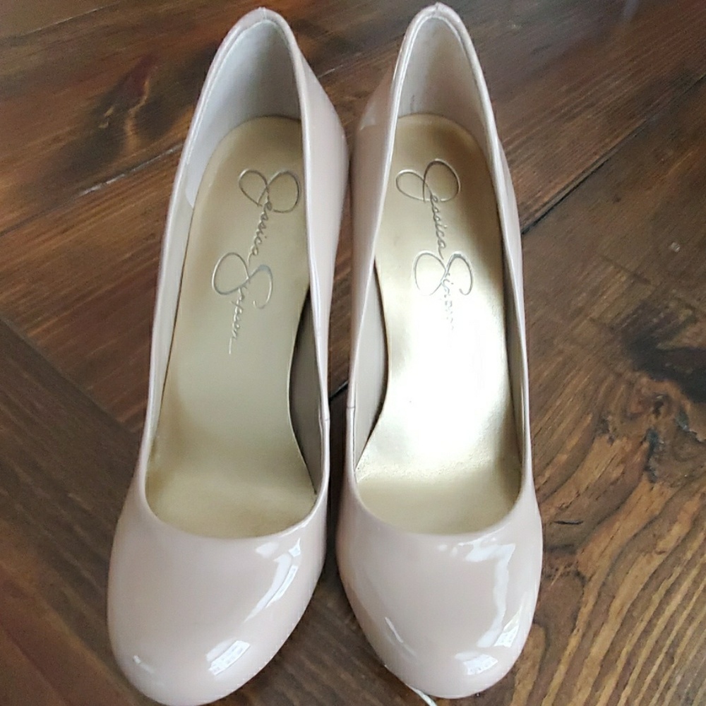 Jessica Simpson Calie Pump